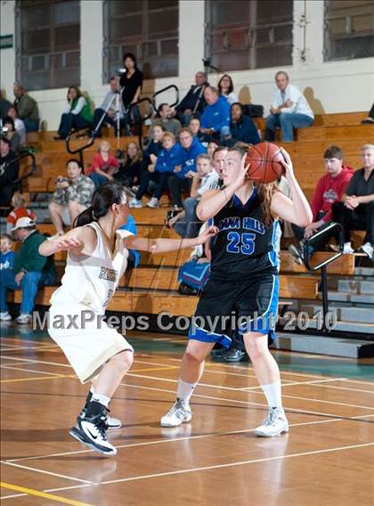 Thumbnail 2 in Palos Verdes Peninsula vs. Dana Hills (Santa Barbara Tournament of Champions) photogallery.