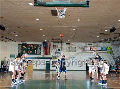 Thumbnail 1 in Palos Verdes Peninsula vs. Dana Hills (Santa Barbara Tournament of Champions) photogallery.