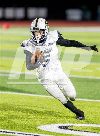 Thumbnail 3 in Twelve Bridges vs. Rosemont (CIF SJS D5 Playoff) photogallery.