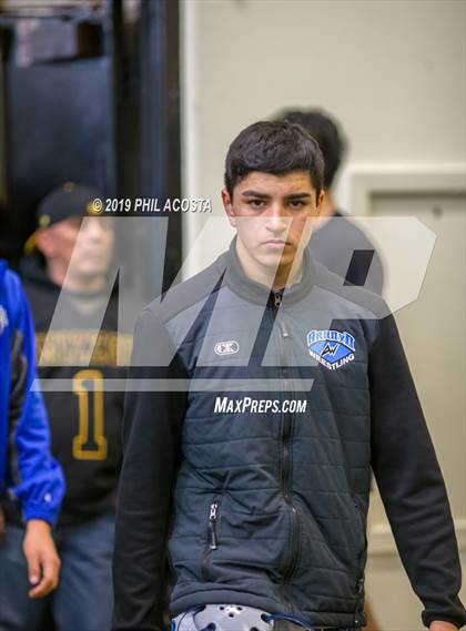 Thumbnail 3 in 24th Sam DeJohn Invitational Tournament photogallery.
