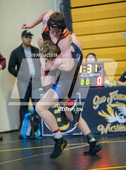 Thumbnail 3 in 24th Sam DeJohn Invitational Tournament photogallery.