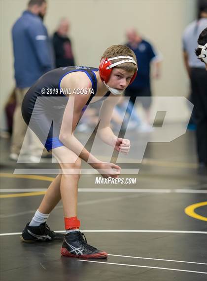 Thumbnail 2 in 24th Sam DeJohn Invitational Tournament photogallery.
