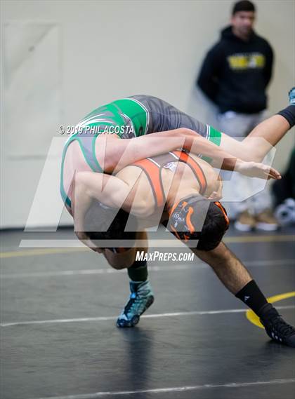 Thumbnail 3 in 24th Sam DeJohn Invitational Tournament photogallery.