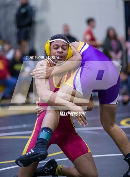 Thumbnail 2 in 24th Sam DeJohn Invitational Tournament photogallery.
