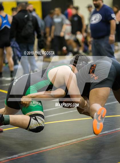 Thumbnail 3 in 24th Sam DeJohn Invitational Tournament photogallery.