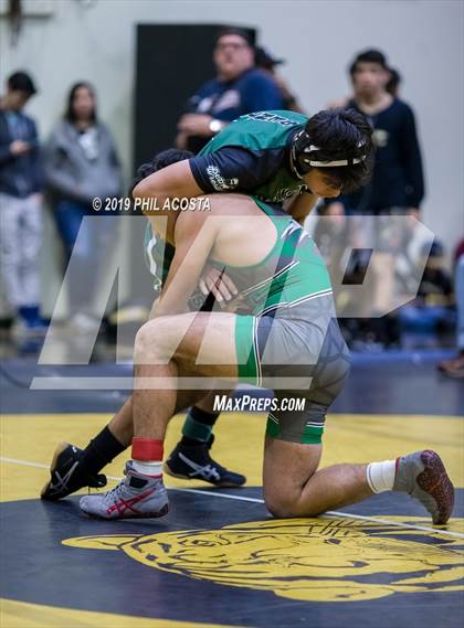 Thumbnail 3 in 24th Sam DeJohn Invitational Tournament photogallery.