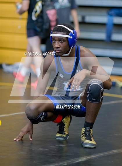 Thumbnail 2 in 24th Sam DeJohn Invitational Tournament photogallery.