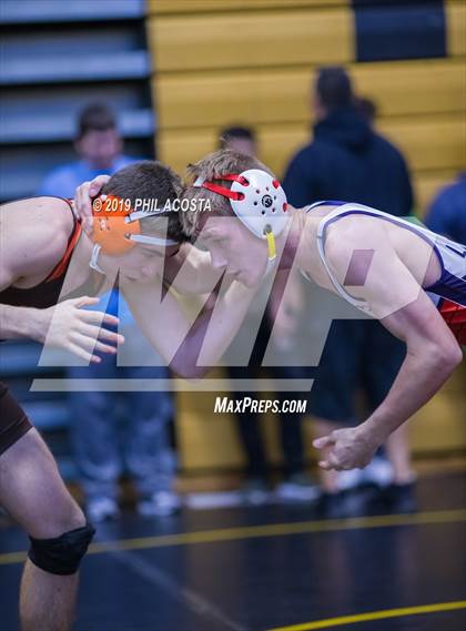 Thumbnail 3 in 24th Sam DeJohn Invitational Tournament photogallery.