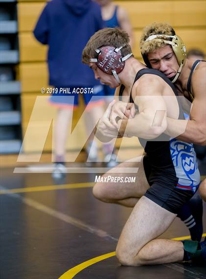Thumbnail 3 in 24th Sam DeJohn Invitational Tournament photogallery.