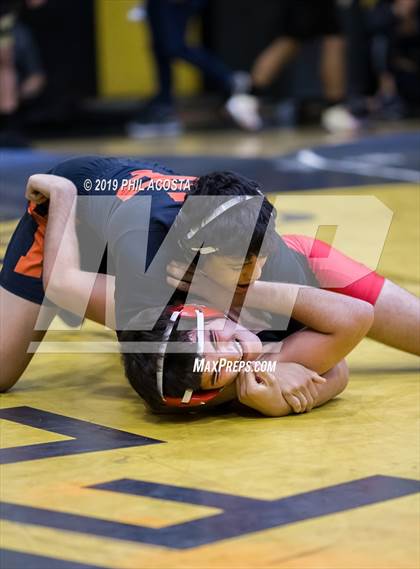 Thumbnail 1 in 24th Sam DeJohn Invitational Tournament photogallery.