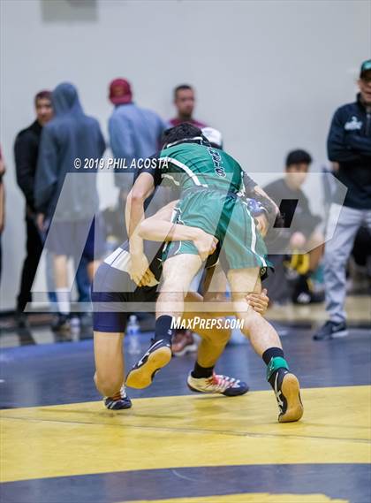 Thumbnail 2 in 24th Sam DeJohn Invitational Tournament photogallery.