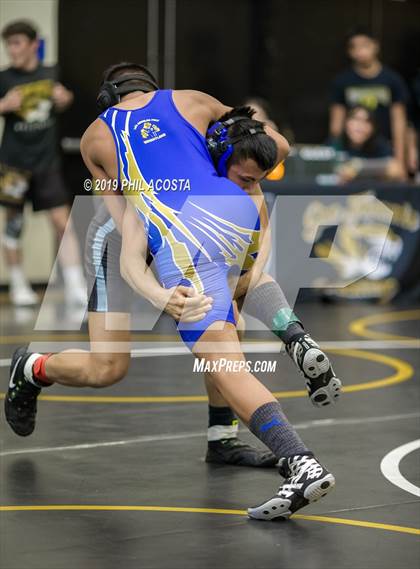 Thumbnail 2 in 24th Sam DeJohn Invitational Tournament photogallery.
