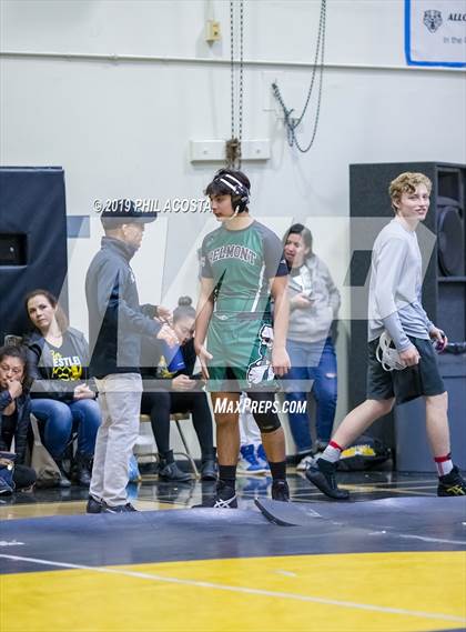 Thumbnail 2 in 24th Sam DeJohn Invitational Tournament photogallery.