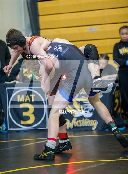 Thumbnail 1 in 24th Sam DeJohn Invitational Tournament photogallery.