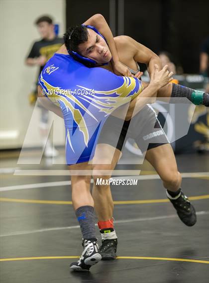 Thumbnail 3 in 24th Sam DeJohn Invitational Tournament photogallery.