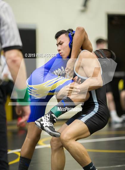 Thumbnail 2 in 24th Sam DeJohn Invitational Tournament photogallery.