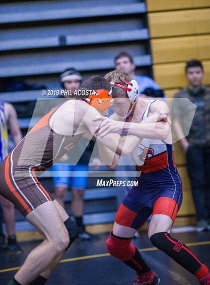 Thumbnail 2 in 24th Sam DeJohn Invitational Tournament photogallery.