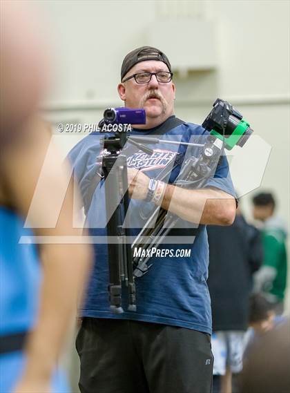 Thumbnail 2 in 24th Sam DeJohn Invitational Tournament photogallery.