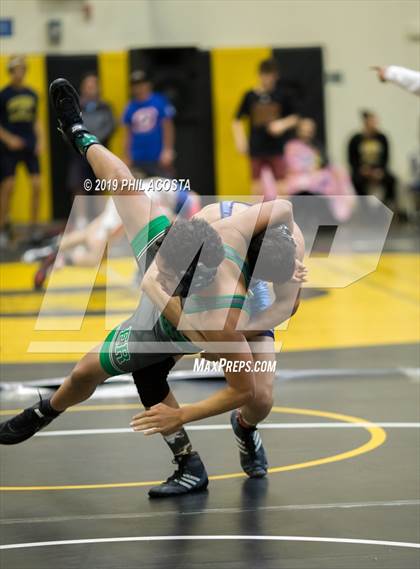 Thumbnail 3 in 24th Sam DeJohn Invitational Tournament photogallery.