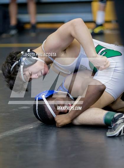 Thumbnail 1 in 24th Sam DeJohn Invitational Tournament photogallery.