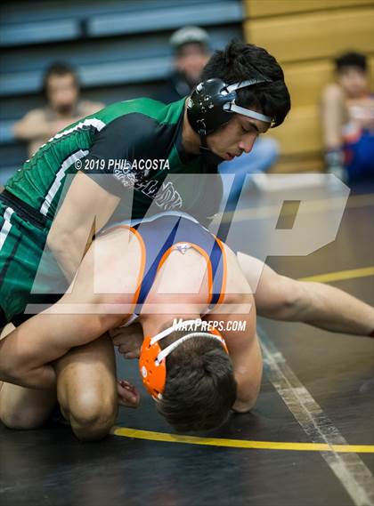 Thumbnail 2 in 24th Sam DeJohn Invitational Tournament photogallery.