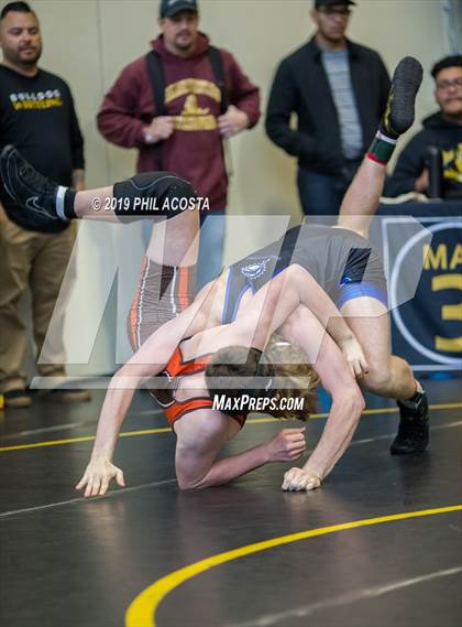 Thumbnail 1 in 24th Sam DeJohn Invitational Tournament photogallery.