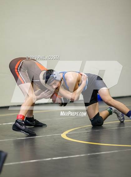 Thumbnail 3 in 24th Sam DeJohn Invitational Tournament photogallery.
