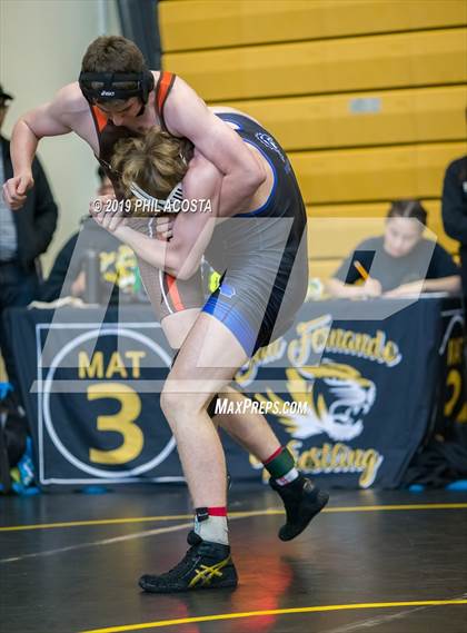 Thumbnail 1 in 24th Sam DeJohn Invitational Tournament photogallery.