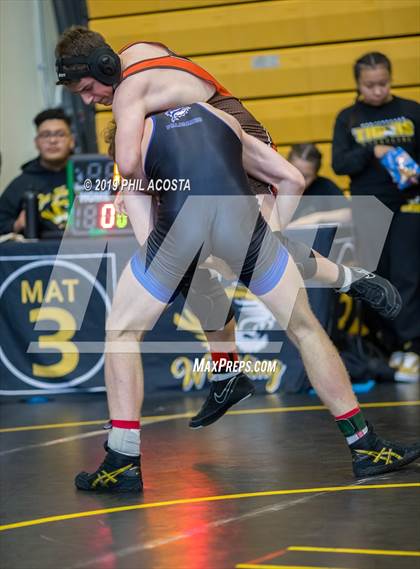 Thumbnail 1 in 24th Sam DeJohn Invitational Tournament photogallery.