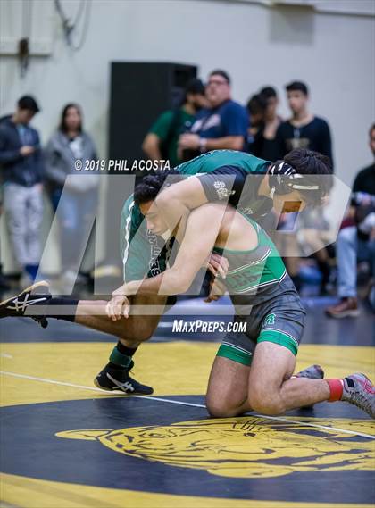 Thumbnail 3 in 24th Sam DeJohn Invitational Tournament photogallery.