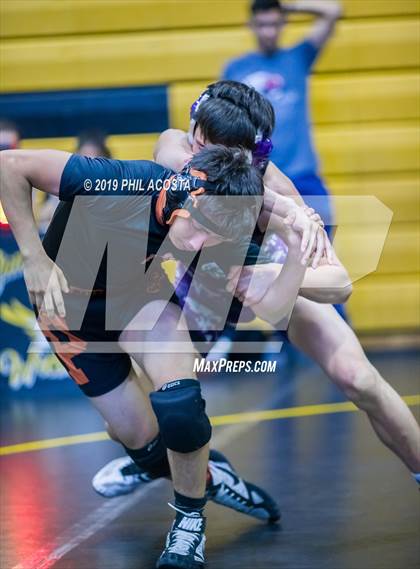 Thumbnail 3 in 24th Sam DeJohn Invitational Tournament photogallery.