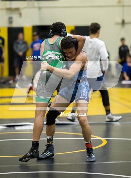 Thumbnail 3 in 24th Sam DeJohn Invitational Tournament photogallery.