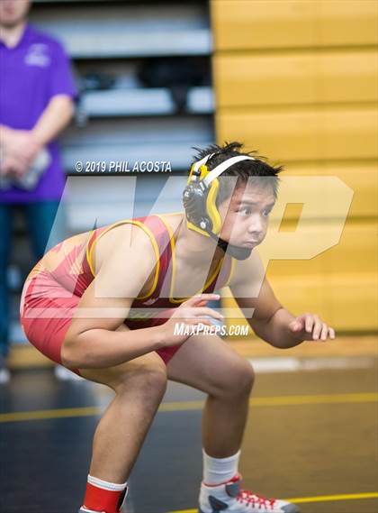 Thumbnail 3 in 24th Sam DeJohn Invitational Tournament photogallery.