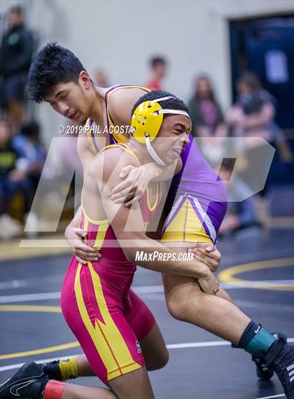 Thumbnail 2 in 24th Sam DeJohn Invitational Tournament photogallery.