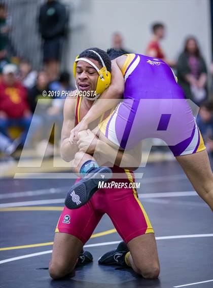 Thumbnail 2 in 24th Sam DeJohn Invitational Tournament photogallery.
