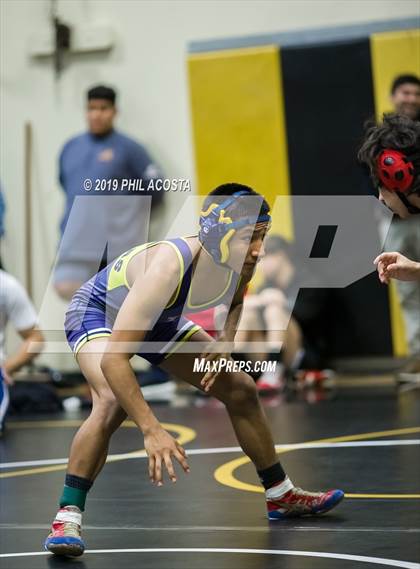 Thumbnail 2 in 24th Sam DeJohn Invitational Tournament photogallery.