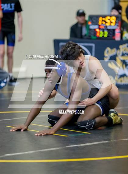 Thumbnail 3 in 24th Sam DeJohn Invitational Tournament photogallery.