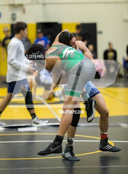 Thumbnail 2 in 24th Sam DeJohn Invitational Tournament photogallery.