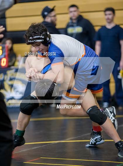 Thumbnail 3 in 24th Sam DeJohn Invitational Tournament photogallery.