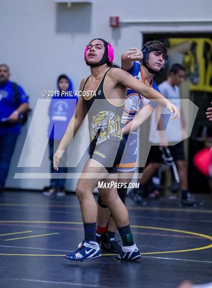 Thumbnail 2 in 24th Sam DeJohn Invitational Tournament photogallery.
