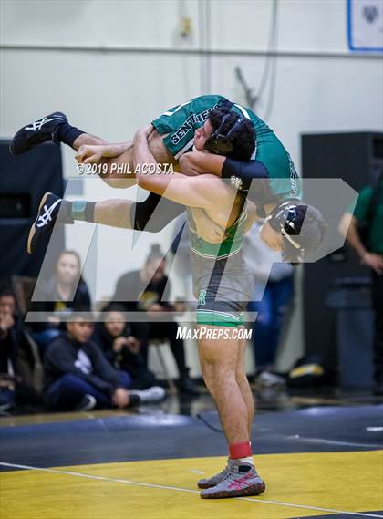 Thumbnail 3 in 24th Sam DeJohn Invitational Tournament photogallery.