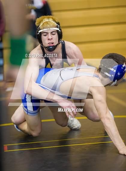 Thumbnail 1 in 24th Sam DeJohn Invitational Tournament photogallery.