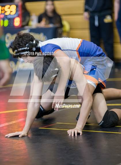 Thumbnail 2 in 24th Sam DeJohn Invitational Tournament photogallery.