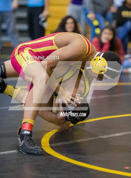 Thumbnail 3 in 24th Sam DeJohn Invitational Tournament photogallery.