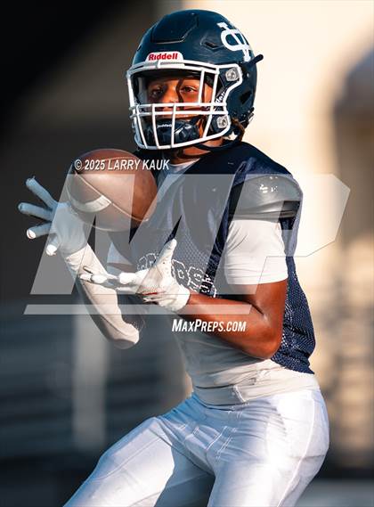 Thumbnail 3 in Los Gatos @ Valley Christian (Scrimmage) photogallery.