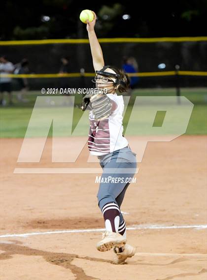Thumbnail 2 in Ray vs Superior (AIA 1A Round 1 Playoff) photogallery.