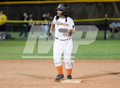 Thumbnail 2 in Ray vs Superior (AIA 1A Round 1 Playoff) photogallery.