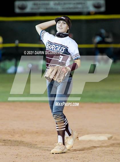 Thumbnail 3 in Ray vs Superior (AIA 1A Round 1 Playoff) photogallery.