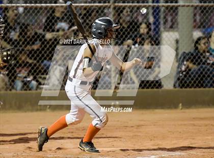 Thumbnail 2 in Ray vs Superior (AIA 1A Round 1 Playoff) photogallery.