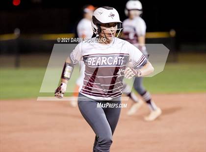 Thumbnail 1 in Ray vs Superior (AIA 1A Round 1 Playoff) photogallery.